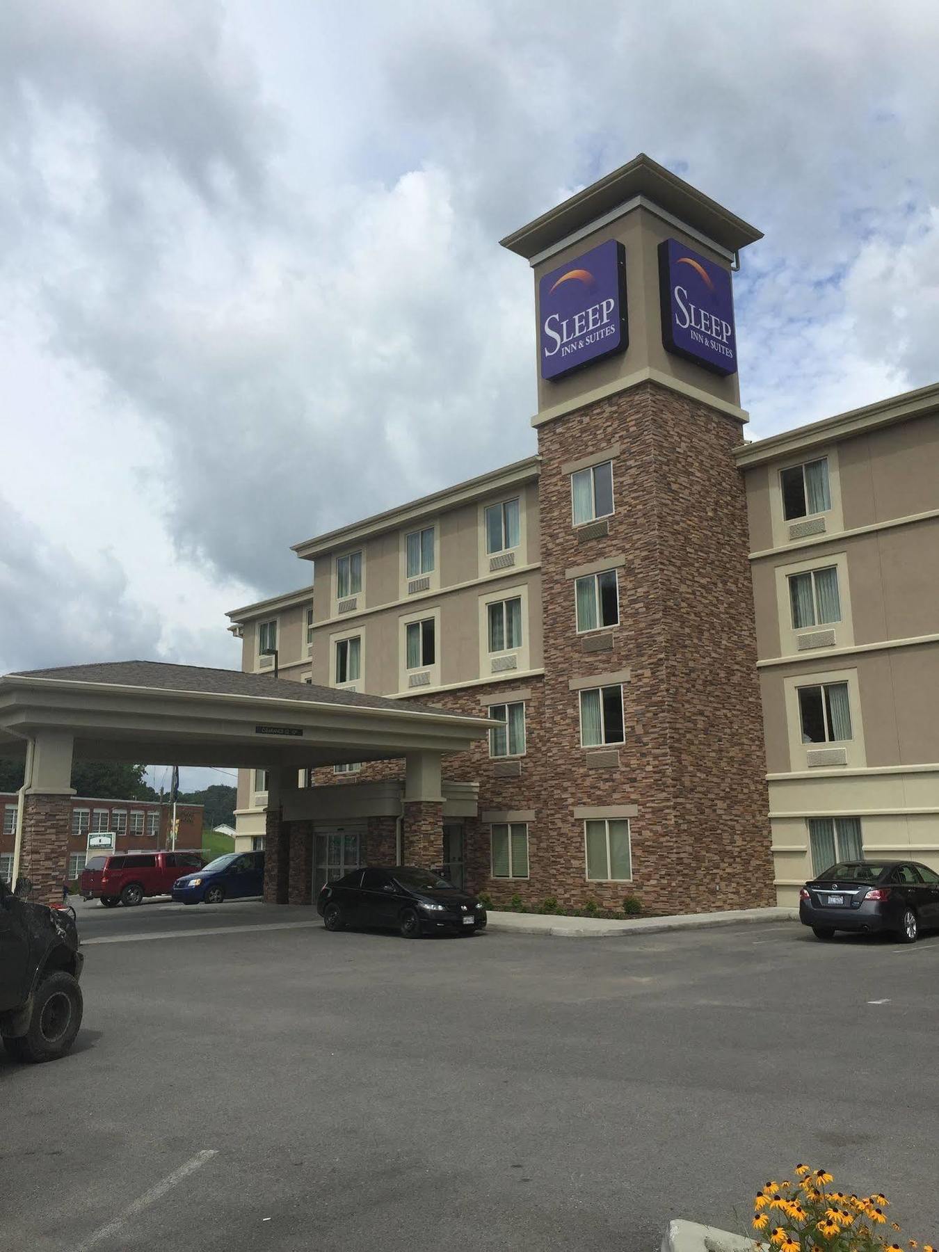 Sleep Inn & Suites Clintwood Exterior photo